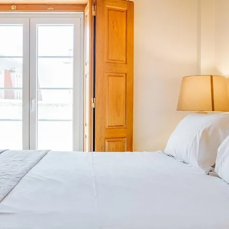 Beautiful Authentic 1bed Near Sao Jorge Castle