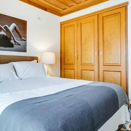 Beautiful Authentic 1bed Near Sao Jorge Castle 아파트